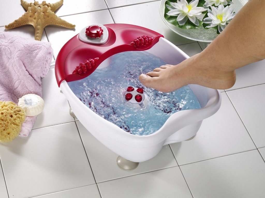 Гидромассажная ванночка для ног: виды, устройство, польза, противопоказания