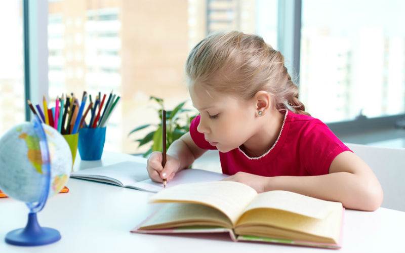 Как научить ребенка делать домашнее задание