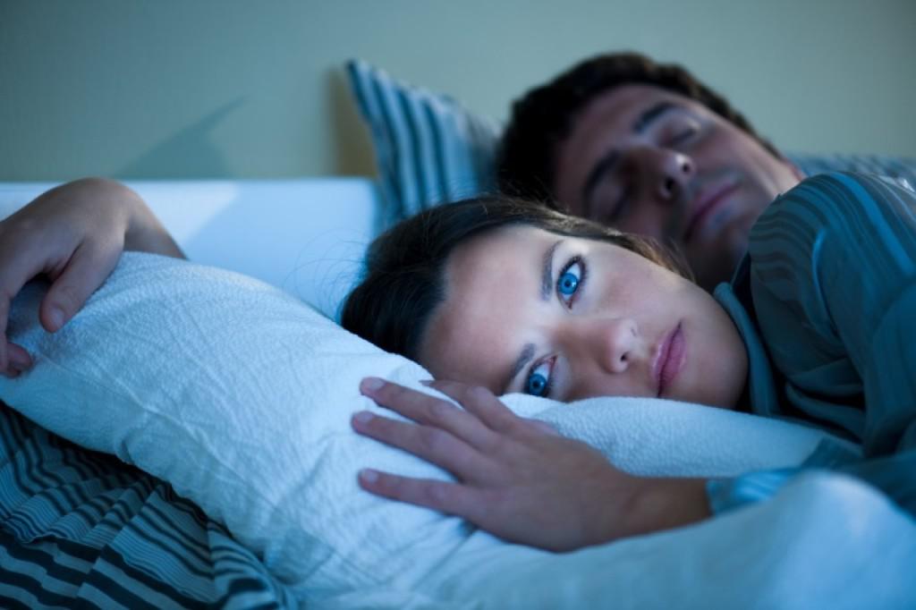 Сон вдвоем: 8 помех, которые не дают выспаться