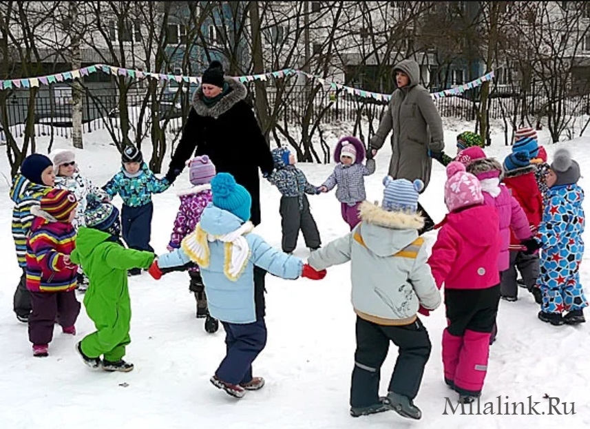 хоровод детей зимой