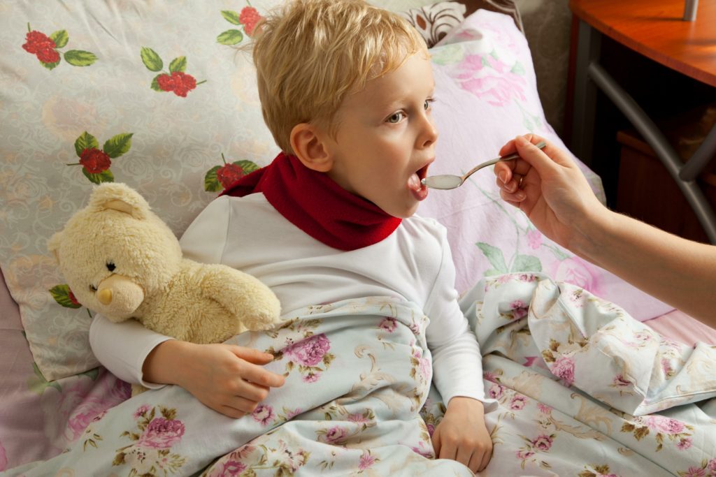 Методы лечения кашля у детей разного возраста