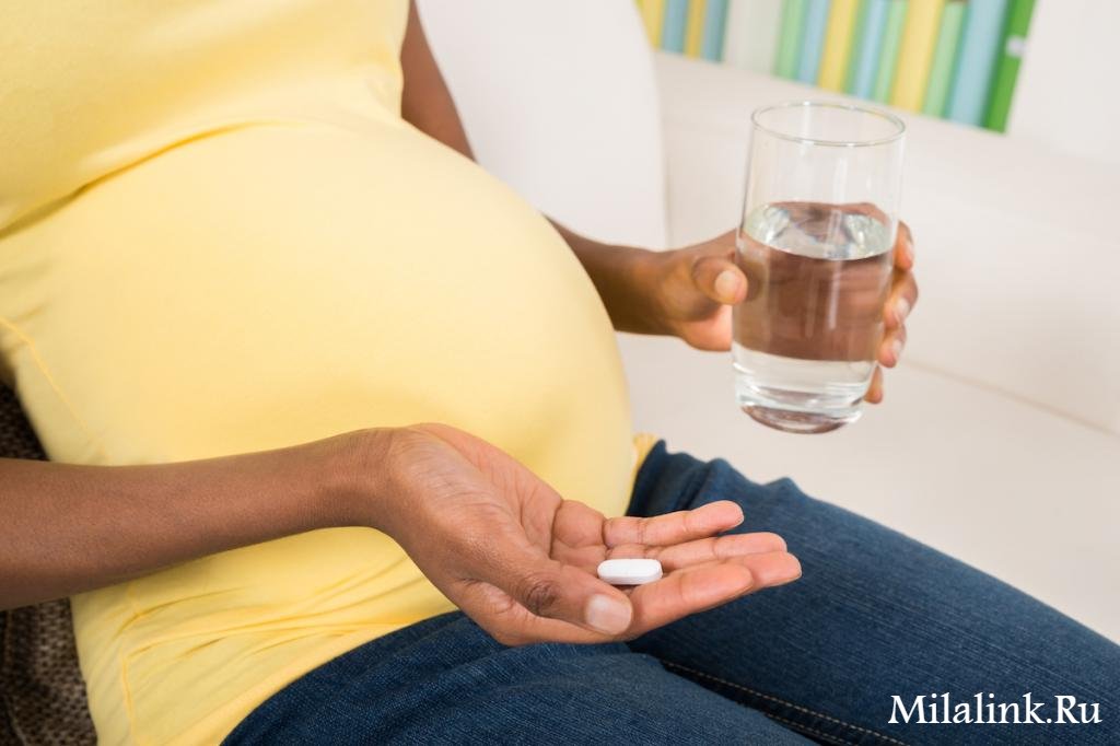 Антибиотики при беременности и лактации: какие можно и нельзя принимать
