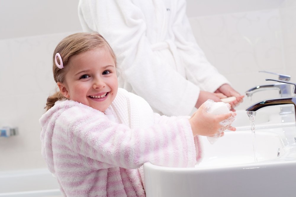 Болезни грязных рук у детей: как мыть, когда, что будет если не мыть