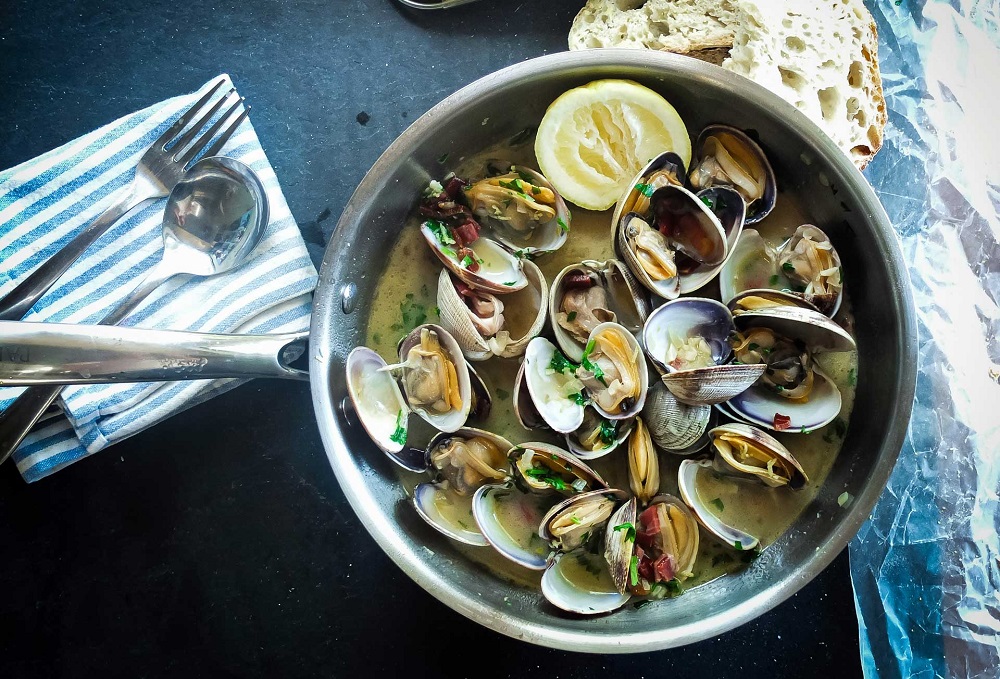 Как правильно есть устрицы: рецепты лучших моллюсков