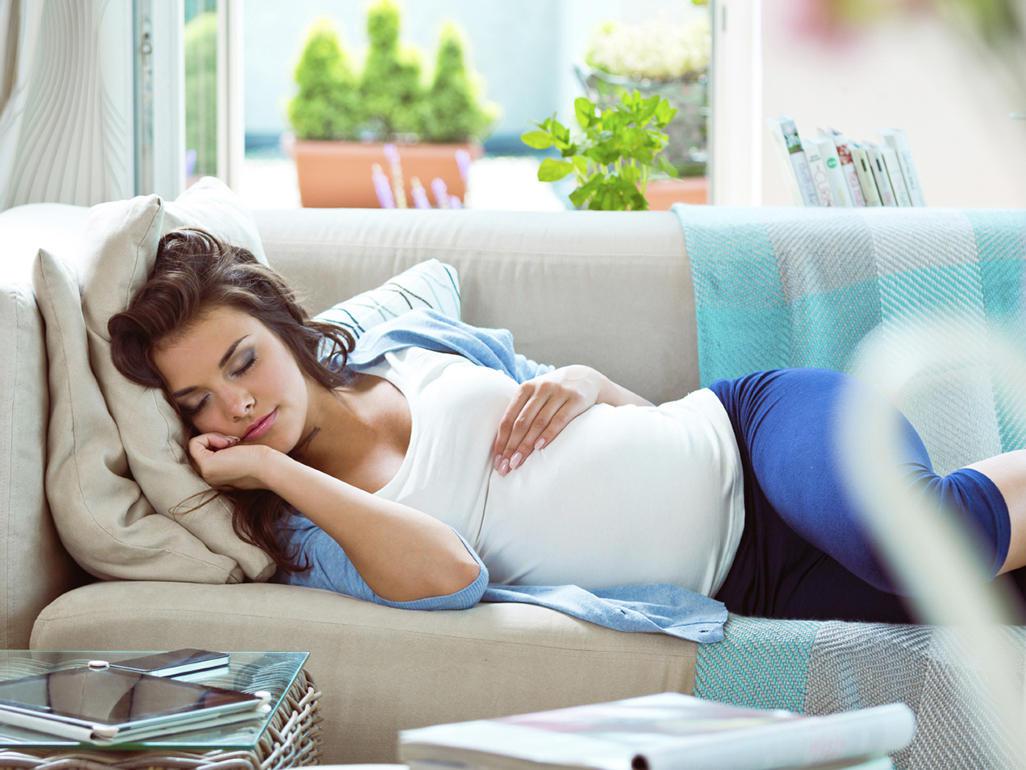Как правильно отдыхать беременной