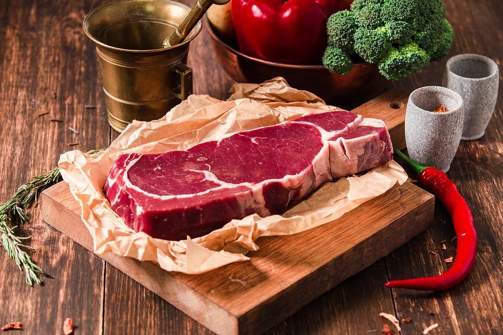 Красное мясо: опасно или можно есть?