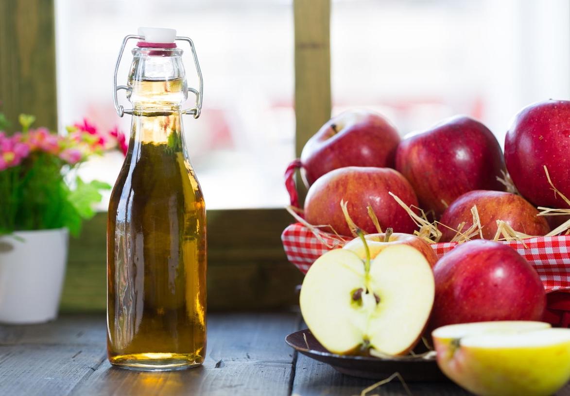 Яблочный уксус: польза и вред, как принимать