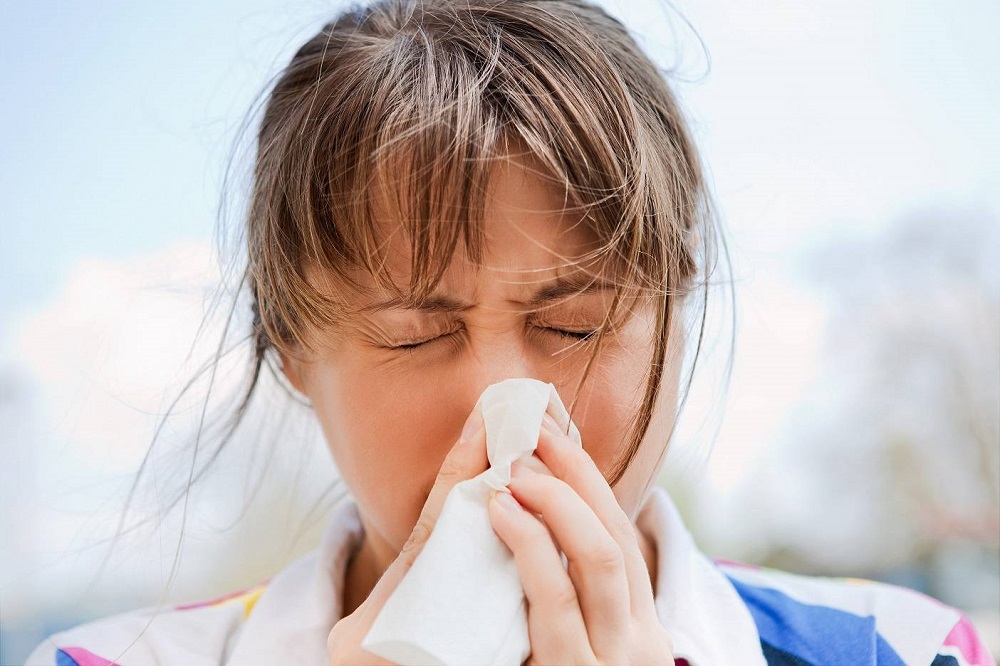 Аллергический ринит у взрослых: симптомы и лечение